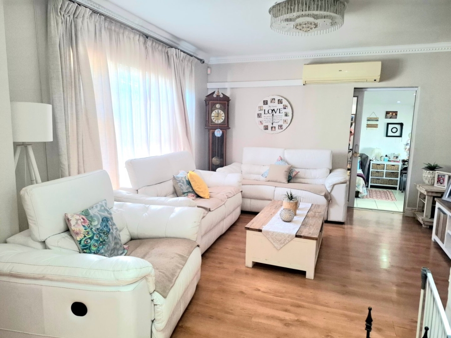 3 Bedroom Property for Sale in Tygerdal Western Cape